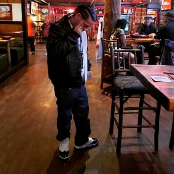 Meet your Posher, Raul - Picture 2 of 4